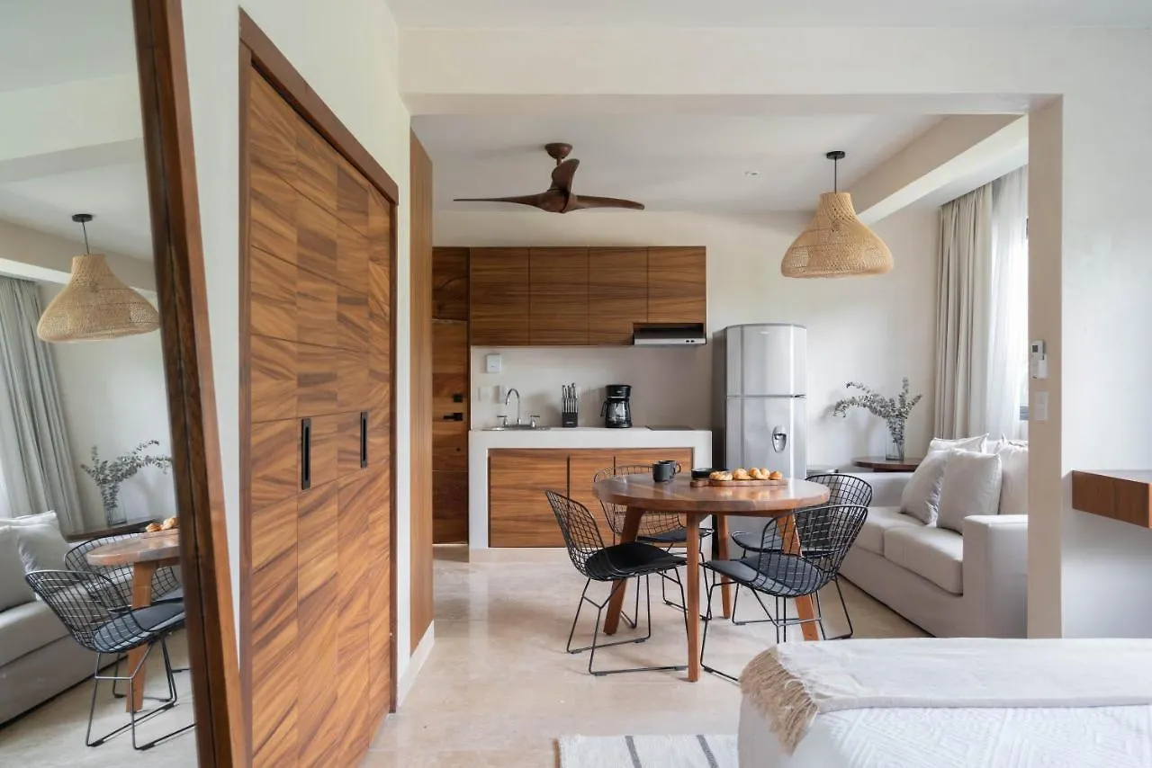 Exclusive 2Br Penthouse & Rooftop Pool, Aldea Zama Apartment Tulum